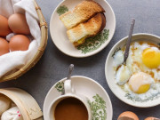 Sức khỏe - 4 món ăn sáng khiến mỡ bụng dày thêm, có tới 2 món ai cũng dùng để giảm cân