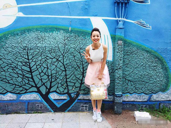 khong phai tui coi, day moi chinh la 2 mau tui khang dinh do chat choi cua sao viet - 5