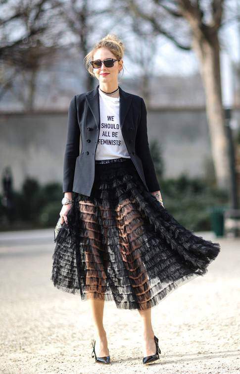 4 kieu vay dep me ly nhung hay can than vi rat de khien ban tron mot mau - 5