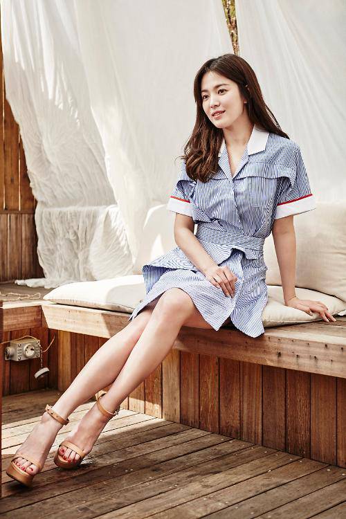 cach mac de tang 10cm chieu cao cua song hye kyo - 12