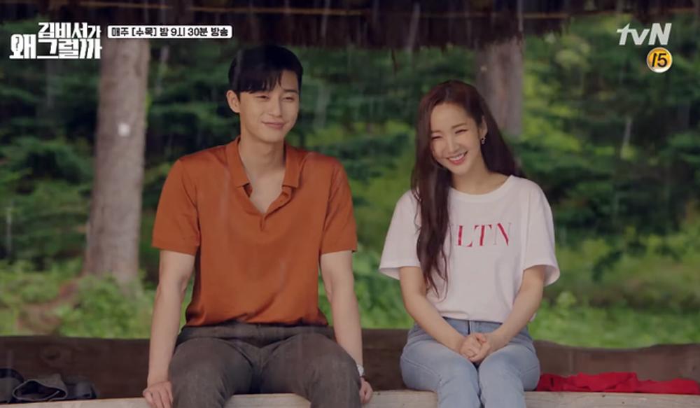 chiec ao thun co gia 8 trieu dong nay se vi "thu ky kim" ma tro nen chay hang! - 1