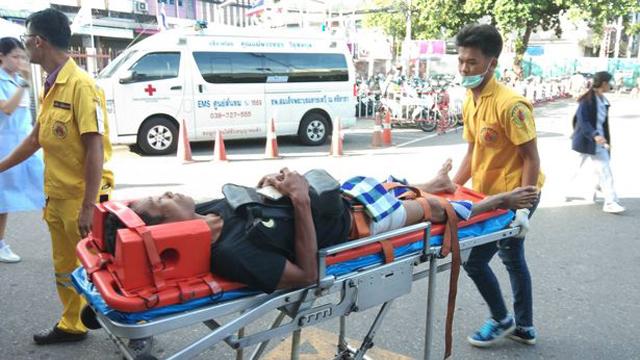 phat hien chong ngoai tinh, nguoi phu nu dung dao cat dut "cau nho" roi nem qua cua so - 2