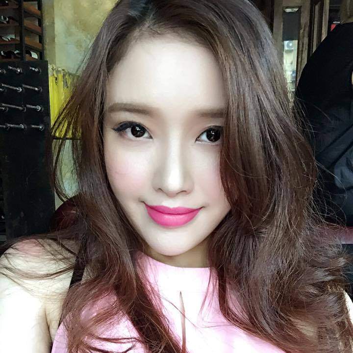 em gai cao 1m78 cua mai phuong thuy duoc khen ngoi xinh hon ca chi gio ra sao? - 10