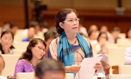 nguyen nu dai bieu quoc hoi tu vong sau khi di lam dep: he lo nguyen nhan ban dau - 1