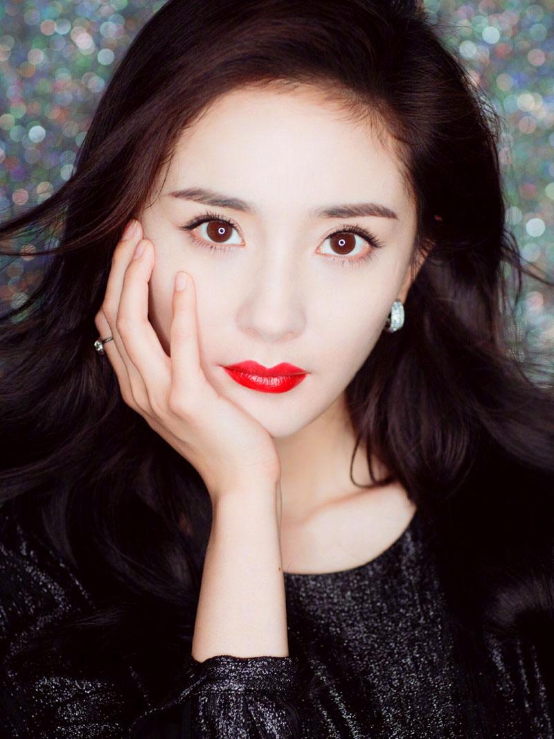 day la ngoi sao cuc may man khi duoc bo chong khang dinh dep tu nhien! - 14