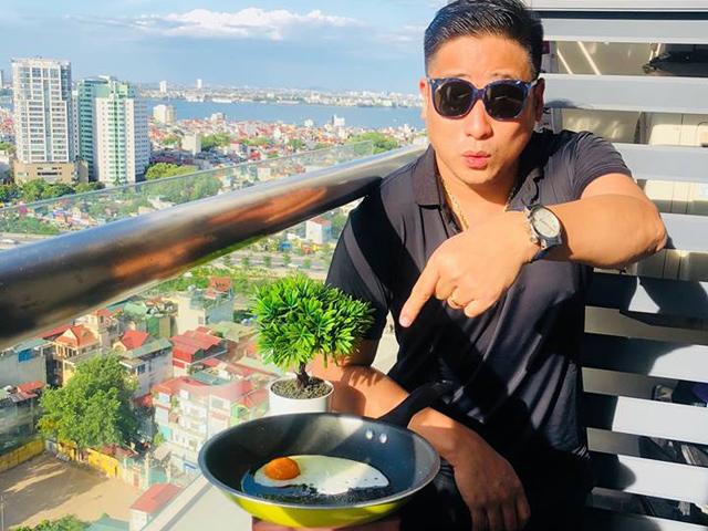 nang nong dinh diem, chang trai khoe ngo no thanh bap rang bo khien dan mang vao cuoc boc me - 2
