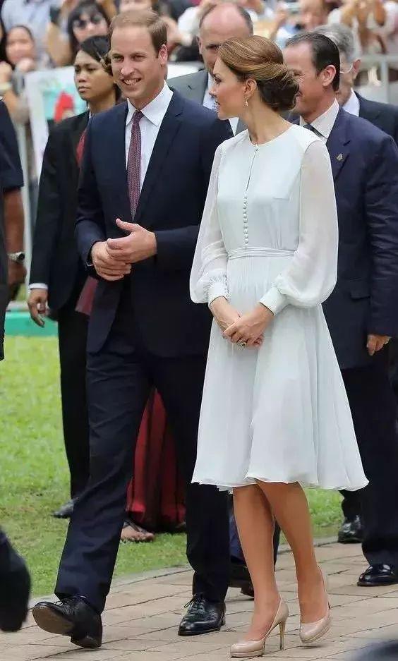 nhung chiec vay chi nhin thoi da thay mat, nang nong the nay phai sam ngay - 4
