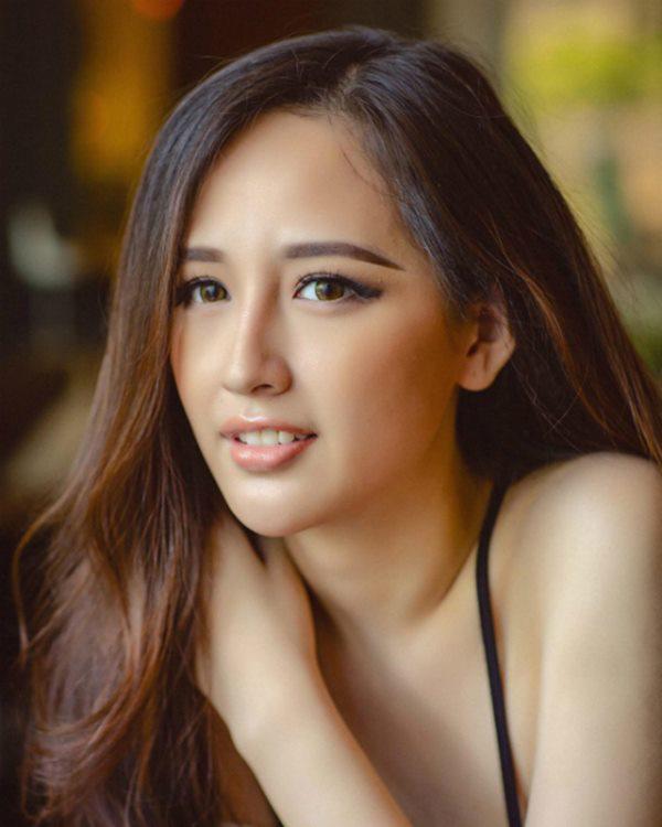 mai phuong thuy hai huoc voi long may den nhu than, dai den thai duong - 1