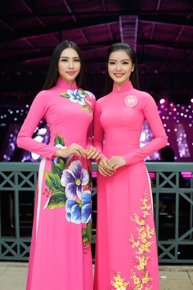 loat thi sinh hoa hau viet nam 2018 chon ao dai de tham du "nguoi dep nhan ai" - 2