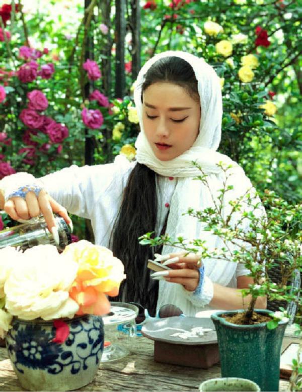 "thien nga mua trung quoc" dep khong ti vet o tuoi 60 nho ngung an com - 6