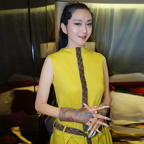 "thien nga mua trung quoc" dep khong ti vet o tuoi 60 nho ngung an com - 8