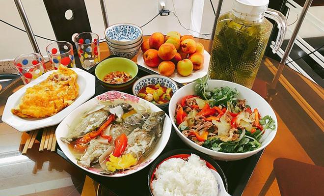 me dam da nang khoe nhung mam com 3 nguoi day ap mon chua den 100 nghin - 16