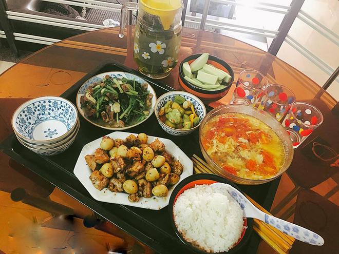 me dam da nang khoe nhung mam com 3 nguoi day ap mon chua den 100 nghin - 7