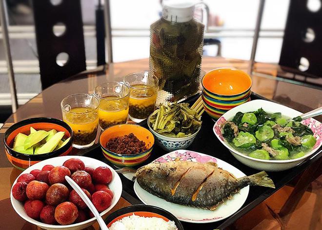 me dam da nang khoe nhung mam com 3 nguoi day ap mon chua den 100 nghin - 9