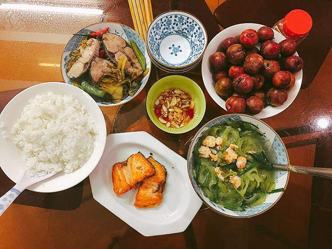 me dam da nang khoe nhung mam com 3 nguoi day ap mon chua den 100 nghin - 14