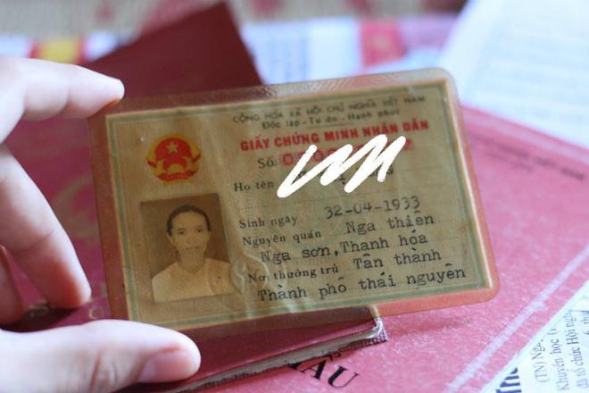 giay cmnd "sieu la lung" cua ba cu u85 o thai nguyen sinh ngay 32/4 gay sot mxh - 2