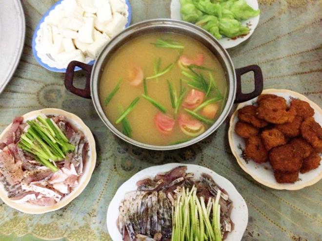 thuong vo ban, chong lao vao com nuoc ho, ai ngo co ngay thanh dau bep gia dinh tai ba - 13