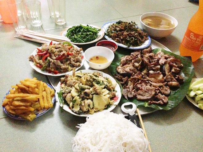thuong vo ban, chong lao vao com nuoc ho, ai ngo co ngay thanh dau bep gia dinh tai ba - 15