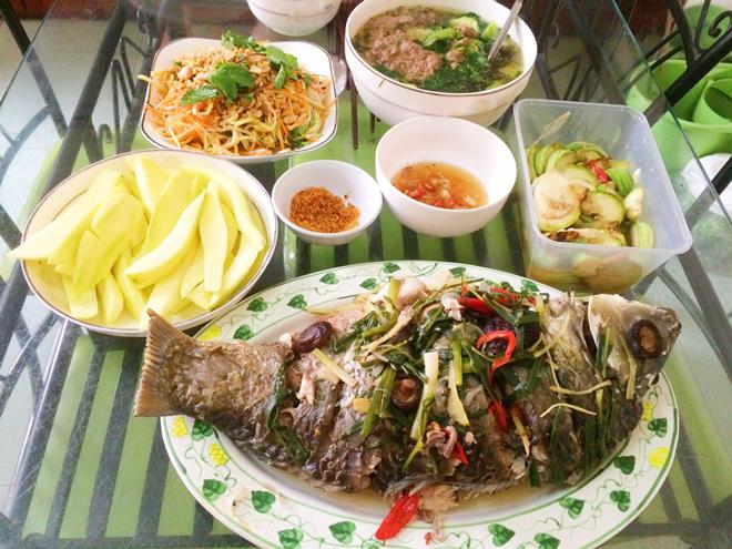 thuong vo ban, chong lao vao com nuoc ho, ai ngo co ngay thanh dau bep gia dinh tai ba - 2