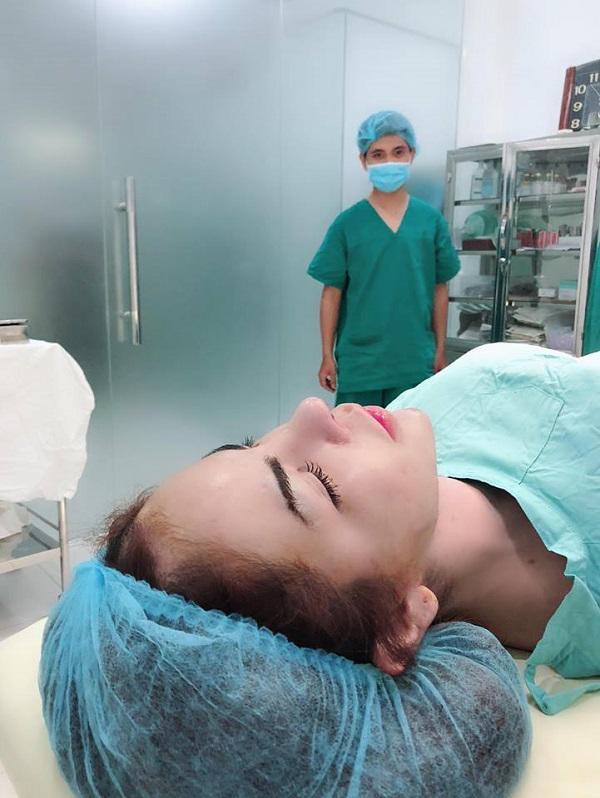 hotgirl chuyen gioi 1 trieu followers nang mui lan thu 7 vi mai chua ung y - 3