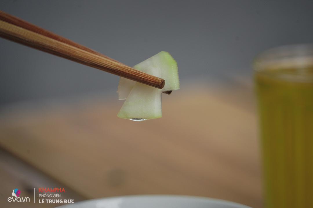 me ha noi tay trang ban banh tom chi chuc m2 nuoi ca gia dinh 4 nguoi - 6
