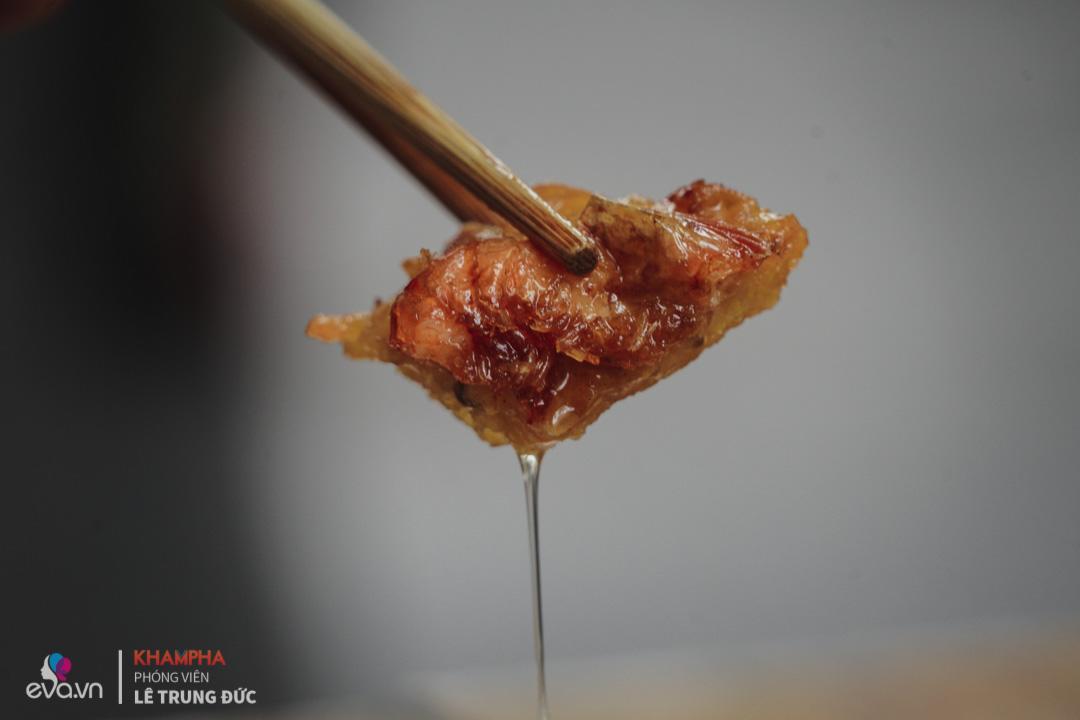 me ha noi tay trang ban banh tom chi chuc m2 nuoi ca gia dinh 4 nguoi - 8