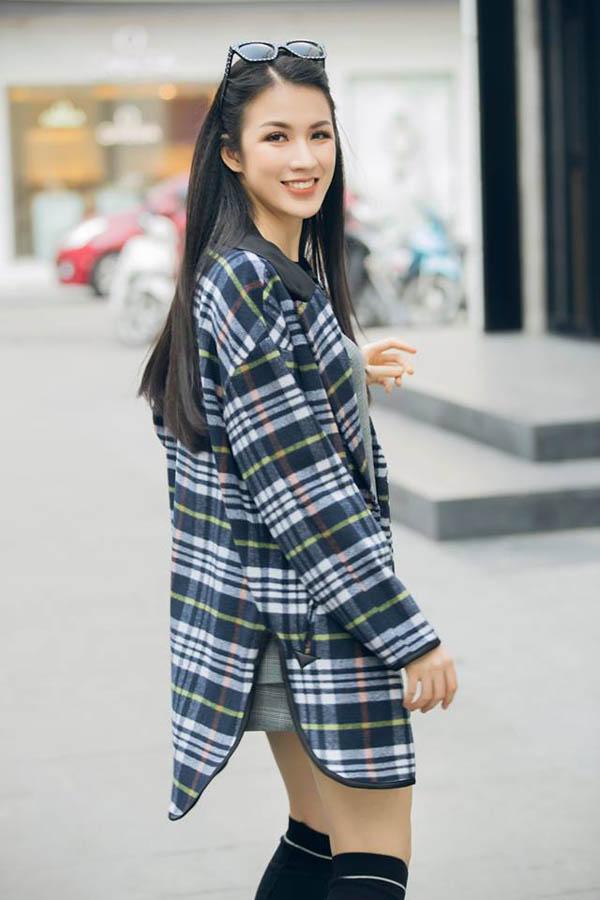 nhan sac nu bien tap dai vtv noi danh voi hai lan te nga du thi hoa hau viet nam - 8