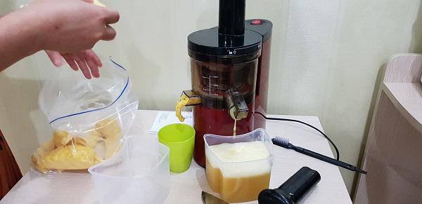 chong mua 100 trai dua nguyen giup vo “danh ca thanh xuan de giam can" - 3