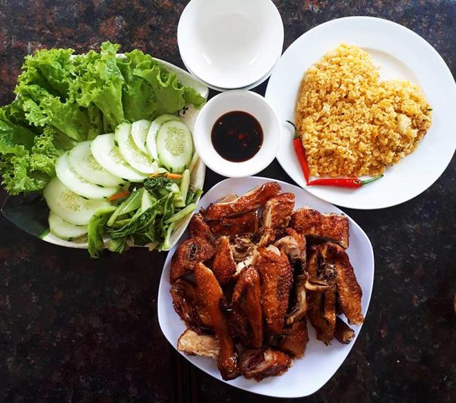 me dam da nang khoe nhung mam com ngon hap dan gia chi tu 50 - 100 nghin dong - 8