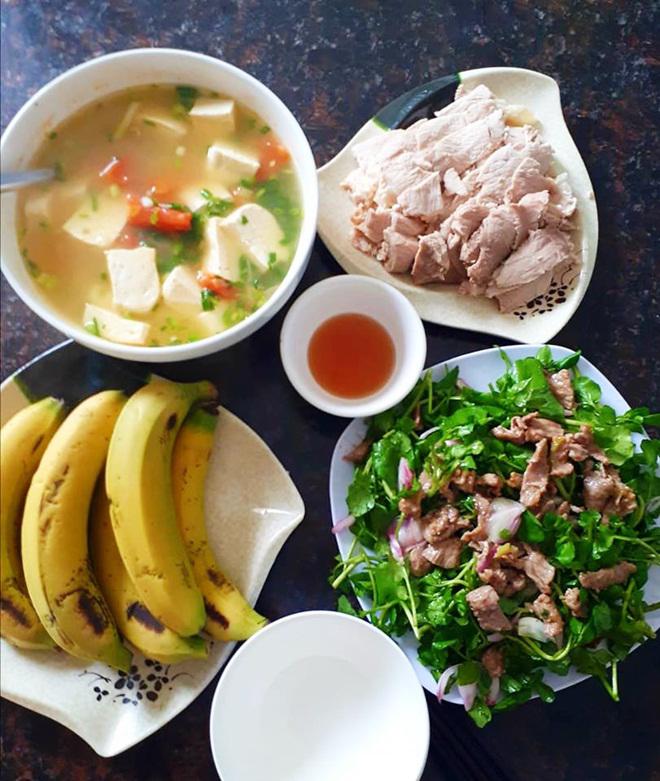 me dam da nang khoe nhung mam com ngon hap dan gia chi tu 50 - 100 nghin dong - 13