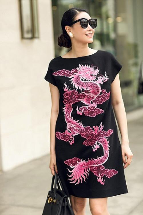 ep can thanh cong, "hoa hau 3 con" ha kieu anh khoe dang khien chong khong the roi mat - 8