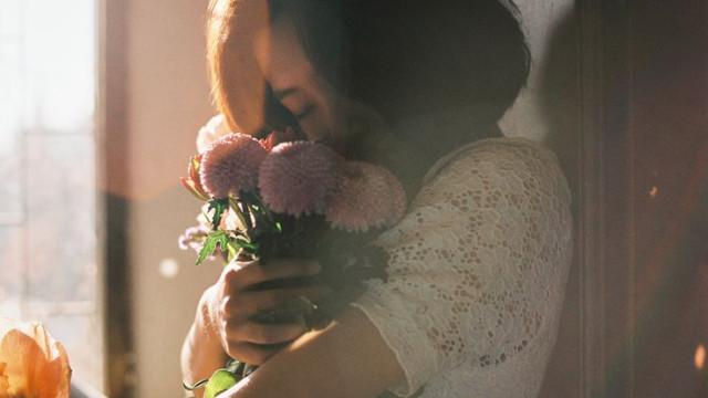 truyen ngan: long da gai e va muu ke dan ba... (phan 1) - 1