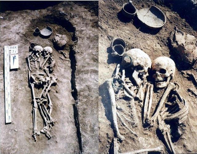 phat hien hai cot doi nam nu om nhau suot 3.000 nam va cau chuyen bi an phia sau - 2