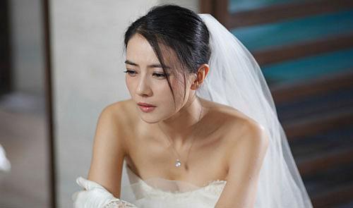 bi mat ve vi khach la voi mon qua khung trong dam cuoi lam toi khoc thet - 1