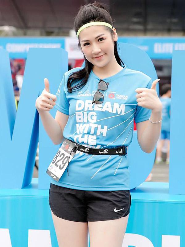 diem my 9x "tu che" mat na tai gia, tu anh lan da dua chuot giup da trang bat tong - 10