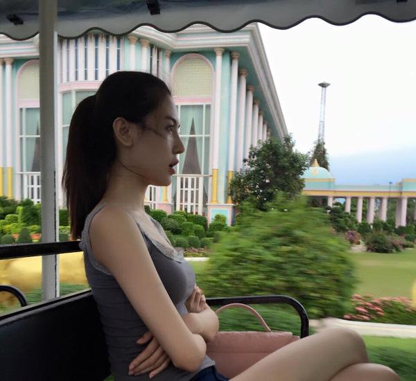 my nu vung tau di sieu xe 70 ty bi lo anh cu 5 nam truoc, bi to "dao keo" - 12