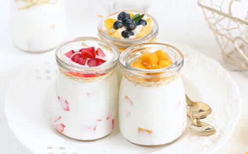 mach chi em cach lam sua chua hoa qua don gian ma ngon cho ca nha - 10