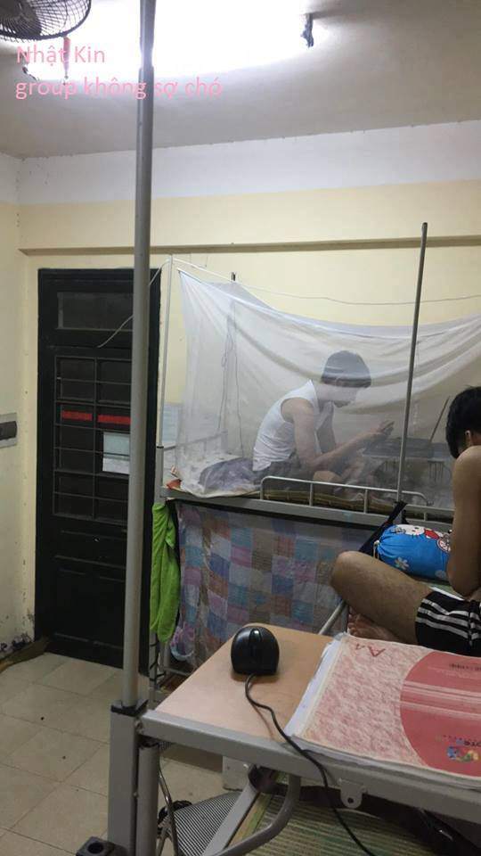 cap doi 'may mua' suot dem trong ki tuc xa nam khien ca phong 10 nguoi mat ngu - 4