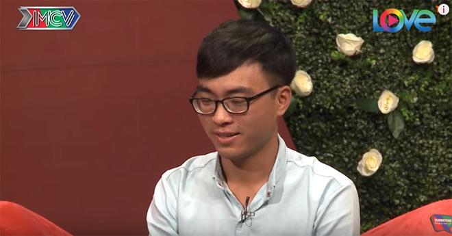 tuot mat nu thu ky giam doc xinh nhu hotgirl, anh chang cuoi nhu meu tren song truyen hinh - 4