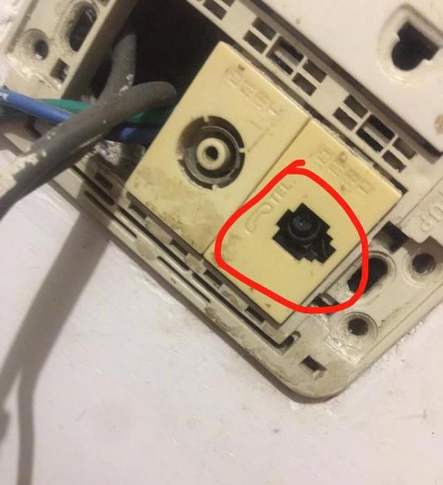 kiem tra o dien phong tro, co gai phat hien dieu kinh hoang ong chu nha tro da lam - 1