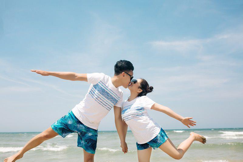 thich tu cai nhin dau tien, tinh co chung xom tro, cap doi yeu nhau 7 nam va cai ket - 12