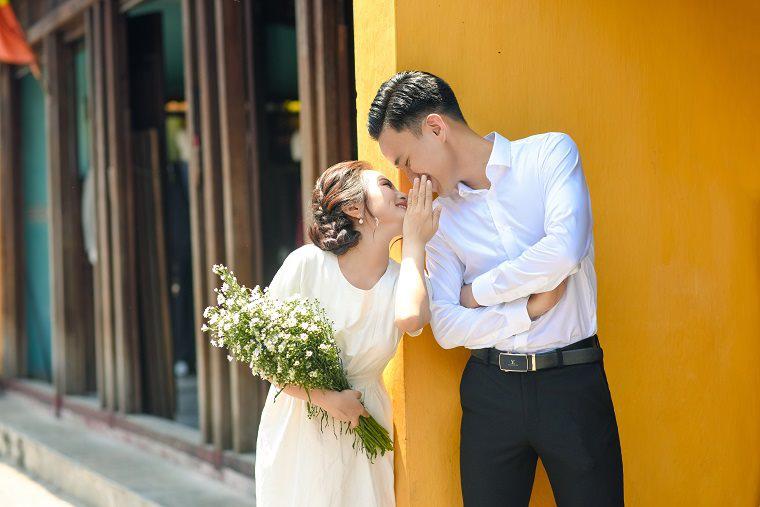 thich tu cai nhin dau tien, tinh co chung xom tro, cap doi yeu nhau 7 nam va cai ket - 4