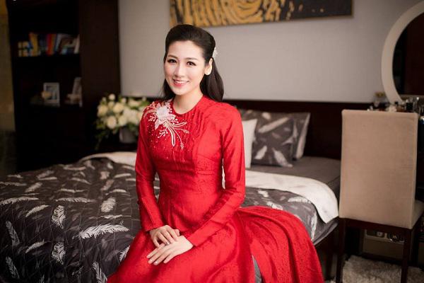 hot: co dau tu anh trang diem tu nhien, dep thuan khiet trong ngay ve nha chong - 6