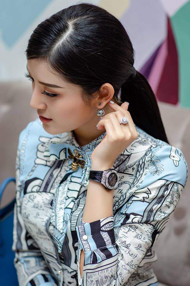 ban tin hoa hau: thi sinh hoa hau vn phia bac don rac van khong ngung dep - 15