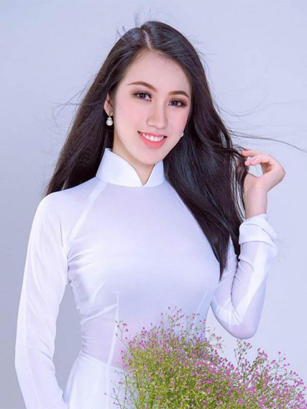 bien tap vien vtv4 tung duoc pham huong "day do" quyet tam thi hoa hau viet nam - 4