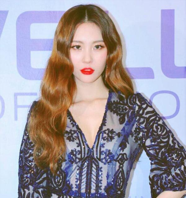 huyen my tong xuyet tong cam xinh nhu nang tho, yaya truong nhi "kem sac" vi bong dau? - 7