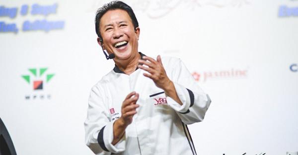 khoi nghiep tu nam 13 chang ai nghi co ngay cau be tro thanh tuong dai am thuc the gioi - 12