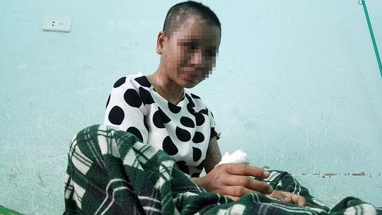 loi ke kinh hoang cua co gai nghi bi chu tra tan: "danh vao vung kin den say thai" - 3