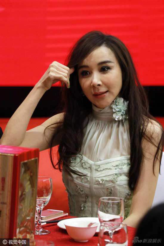 nhung dai my nhan hoa ngu giu tuoi xuan sai cach khien mat "meo mo" - 7