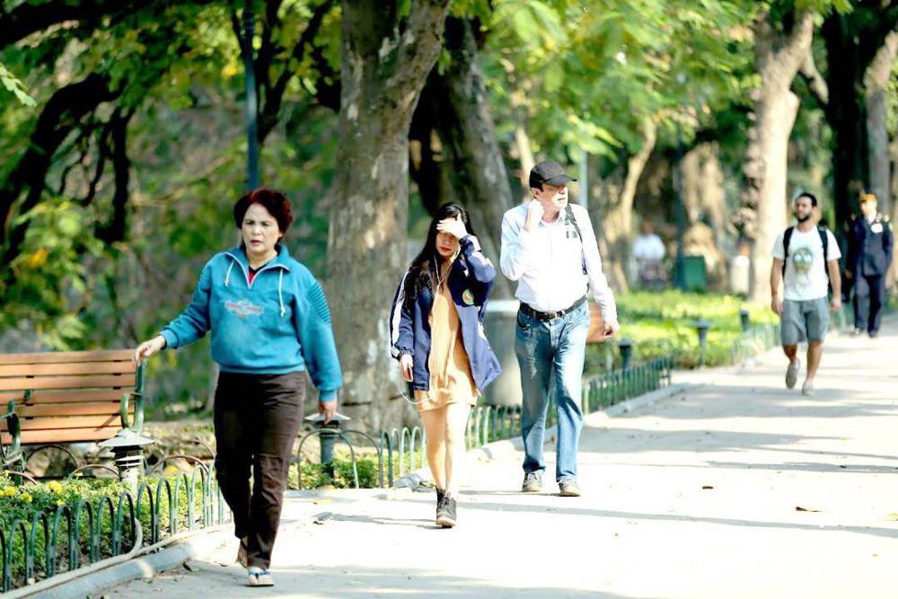 tin moi thoi tiet 23/7: sau may ngay mua tam ta, ha noi quay lai oi nong 35 do c - 1